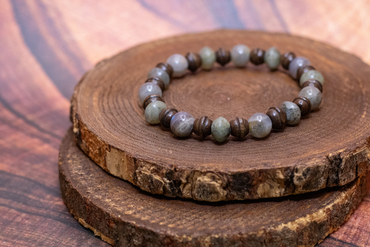 Labradorite and Wood Elastic Bracelet
