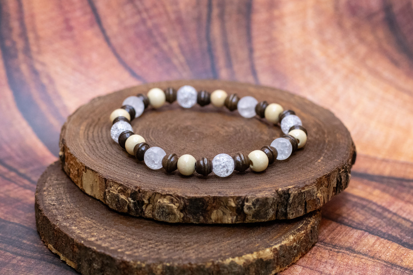 Crackled Quartz and Wood Elastic Bracelet