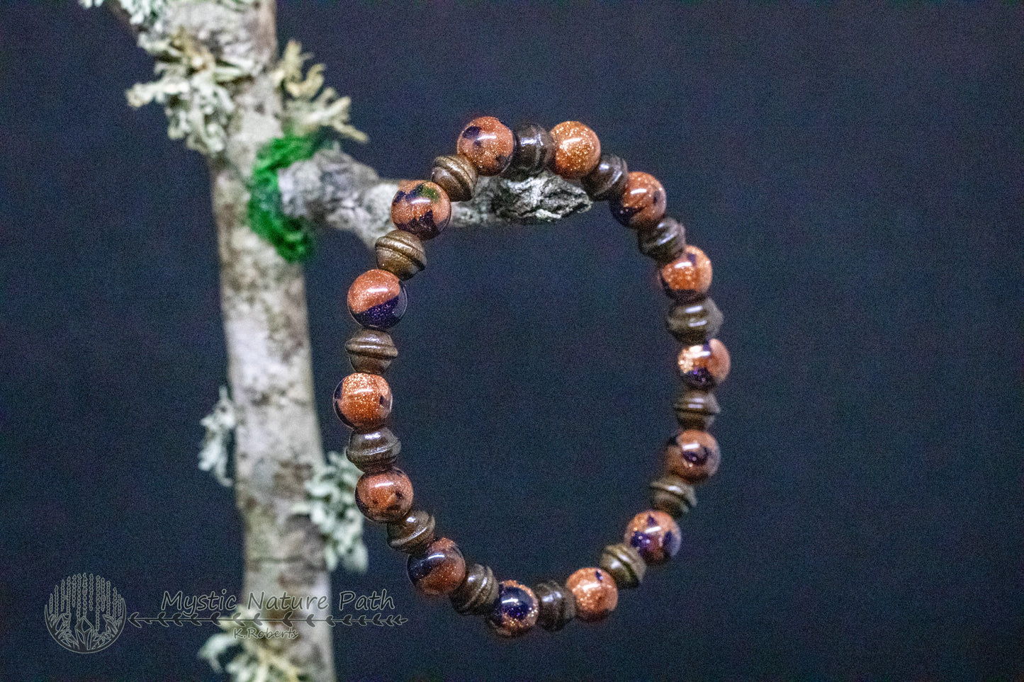 Two-Tone Goldstone and Wood Elastic Bracelet